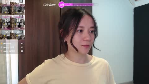 Snapshot of lanna_mills chatting on 12.13.24 Lanna online show from 12.13.24