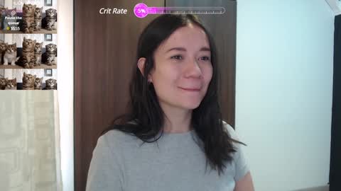 Snapshot of lanna_mills chatting on 12.14.24 Lanna online show from 12.14.24