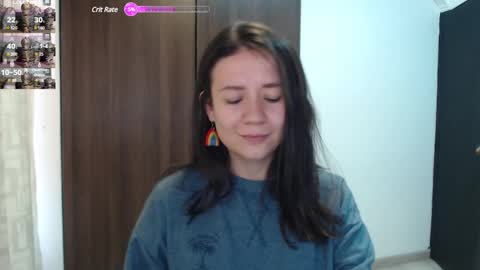 Snapshot of lanna_mills chatting on 02.07.25 Lanna online show from 02.07.25