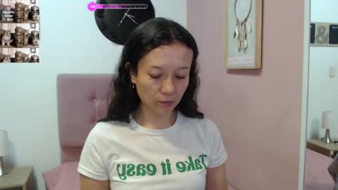 Snapshot of lanna_mills chatting on 02.24.25 Lanna online show from 02.24.25