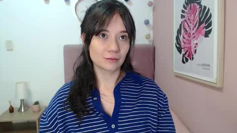 Snapshot of lanna_mills chatting on 09.11.25 Lanna online show from 09.11.25