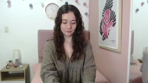 Snapshot of lanna_mills chatting on 05.15.26 Lanna online show from 05.15.26