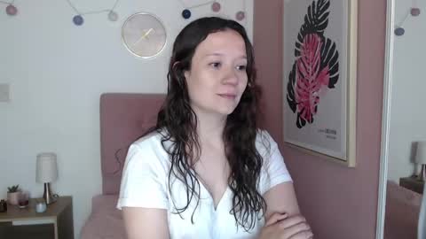 Snapshot of lanna_mills chatting on 06.02.26 Lanna online show from 06.02.26