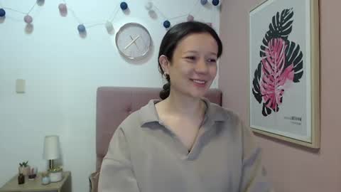Snapshot of lanna_mills chatting on 06.30.26 Lanna online show from 06.30.26