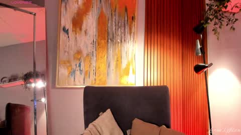 Snapshot of lanna_wilson chatting on 12.10.24 Tiana online show from 12.10.24