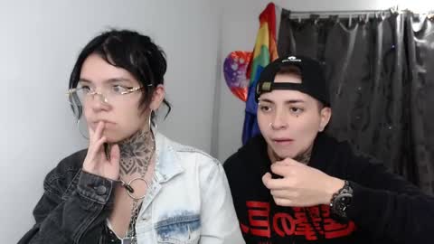 Snapshot of lannie_gonzales chatting on 12.31.24 LANNIE   online show from 12.31.24