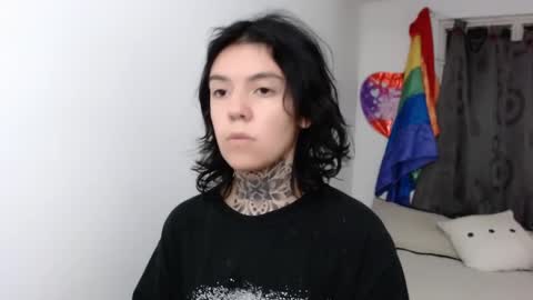 Snapshot of lannie_gonzales chatting on 01.05.25 LANNIE   online show from 01.05.25