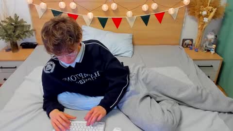 Snapshot of lanny_fandi chatting on 01.23.25 Fandi online show from 01.23.25