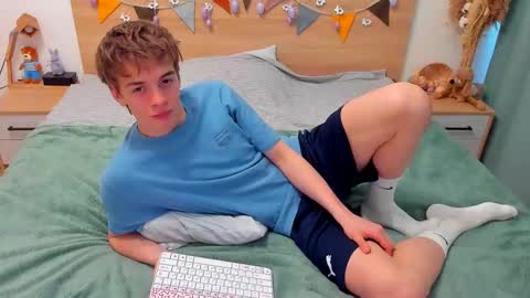 Snapshot of lanny_fandi chatting on 03.02.26 Fandi online show from 03.02.26