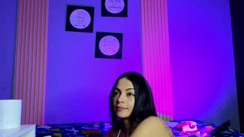 la paisita  online show from 01.25.25