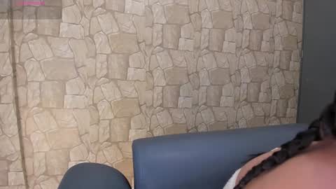 lapeligrosa_ online show from 02.08.25