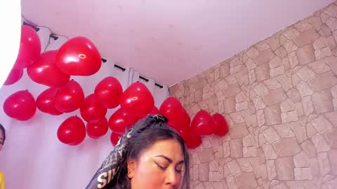 lapeligrosa_ online show from 03.08.25