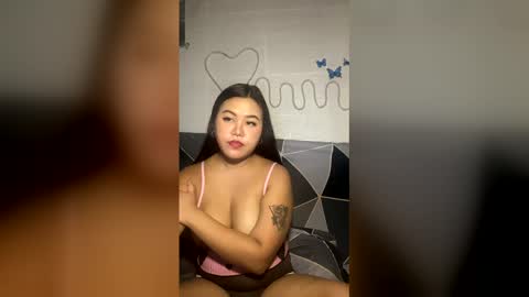 lara101732 online show from 04.22.26