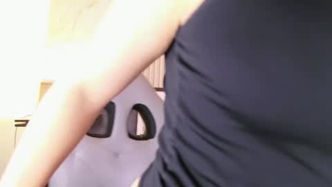 lara_as online show from 07.30.26