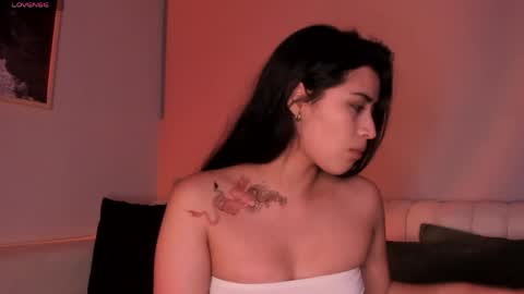 Lara Madisson online show from 04.26.26