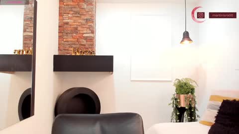      700  200   online show from 01.29.25