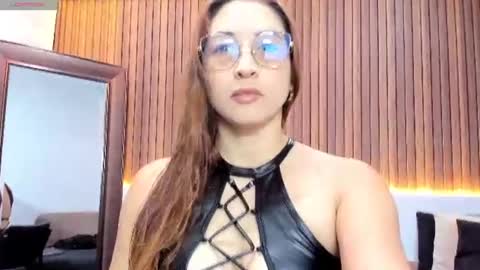      700  200   online show from 07.27.26