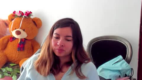 Lara online show from 05.03.26