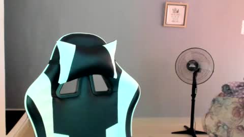 Lara online show from 07.08.26