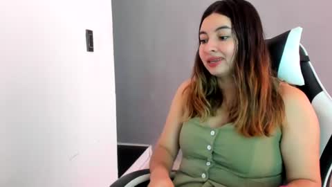 Lara online show from 07.21.26