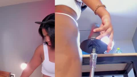 laraebony_ online show from 04.21.26