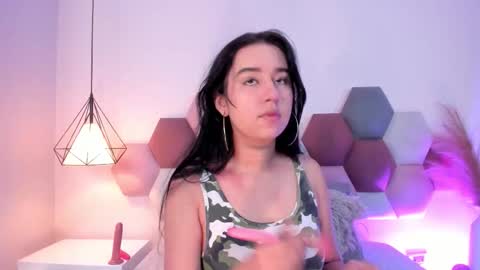  Lara Gold  online show from 12.03.25