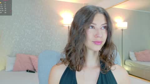 Lara  online show from 05.14.26
