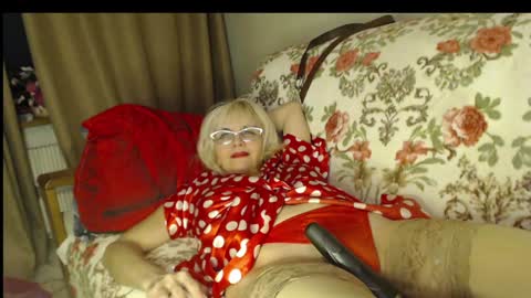 Snapshot of laralhotr chatting on 01.03.25 laralhotr online show from 01.03.25