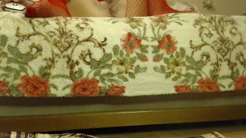 Snapshot of laralhotr chatting on 01.06.25 laralhotr online show from 01.06.25