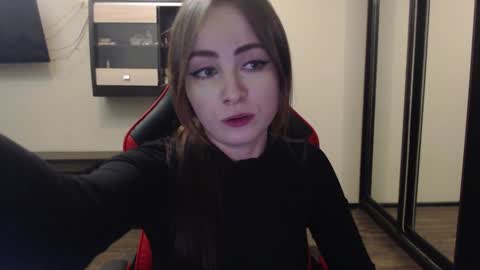 Snapshot of laralianna chatting on 01.07.25 Laralianna online show from 01.07.25