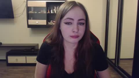 Snapshot of laralianna chatting on 02.23.25 Laralianna online show from 02.23.25