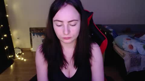 Laralianna online show from 01.11.26