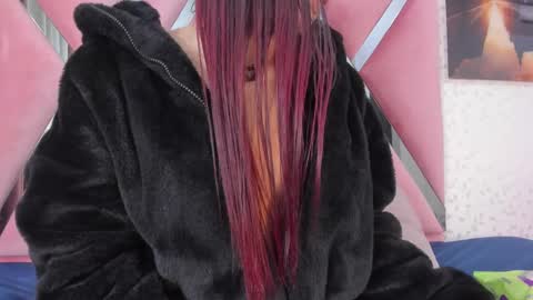 Lara Murphy online show from 09.14.25