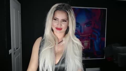 laras_moans online show from 02.01.26