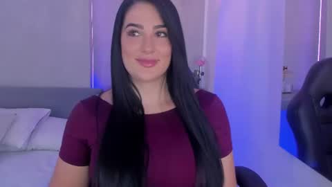 Laura online show from 07.08.26