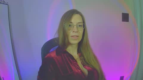 larawintersxxx online show from 10.27.25