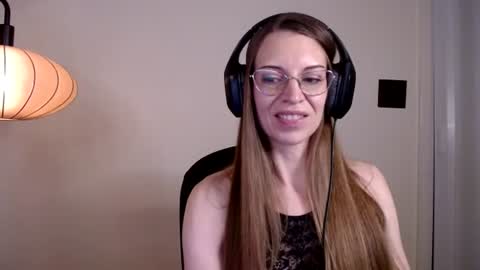 larawintersxxx online show from 07.16.26