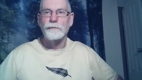 Larbie online show from 01.04.25