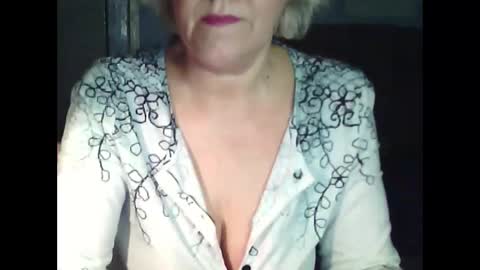 Snapshot of larisaq4ugo24 chatting on 01.29.25 larisaq4ugo24 online show from 01.29.25