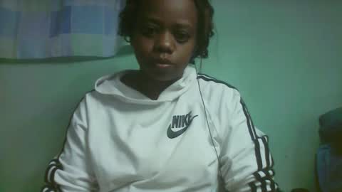 larissa645771 online show from 11.07.25