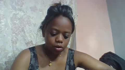 Snapshot of larissa645771 chatting on 05.06.26 larissa645771 online show from 05.06.26
