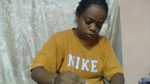Snapshot of larissa645771 chatting on 05.20.26 larissa645771 online show from 05.20.26
