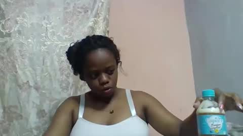 Snapshot of larissa645771 chatting on 06.03.26 larissa645771 online show from 06.03.26