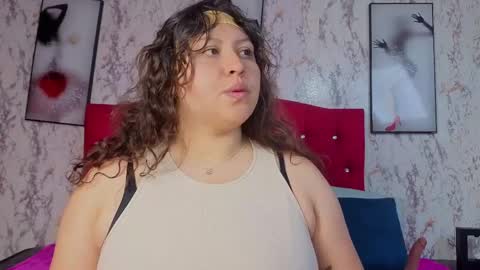 larissa_antonella online show from 04.21.26