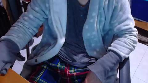 Snapshot of larry_art_a chatting on 03.14.26 Larry online show from 03.14.26