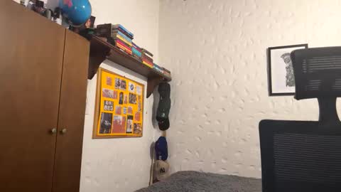 andrew online show from 11.10.25