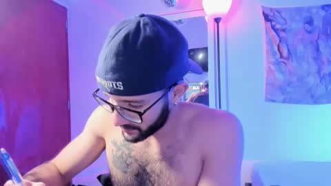 Snapshot of larry_stewart chatting on 11.25.25 larry_stewart online show from 11.25.25