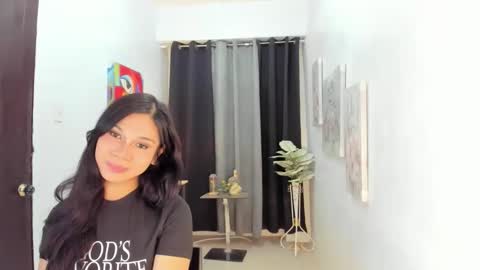 Snapshot of lartvier69xxx chatting on 02.04.26 larth online show from 02.04.26