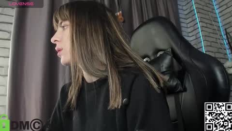 lasly_moon online show from 12.22.25