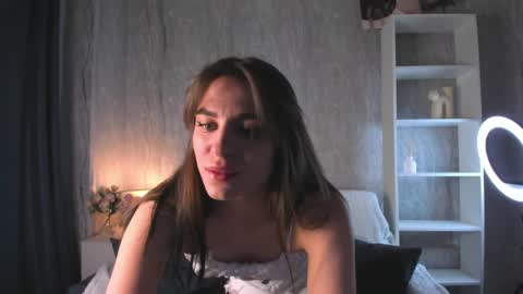 lasly_moon online show from 03.20.26